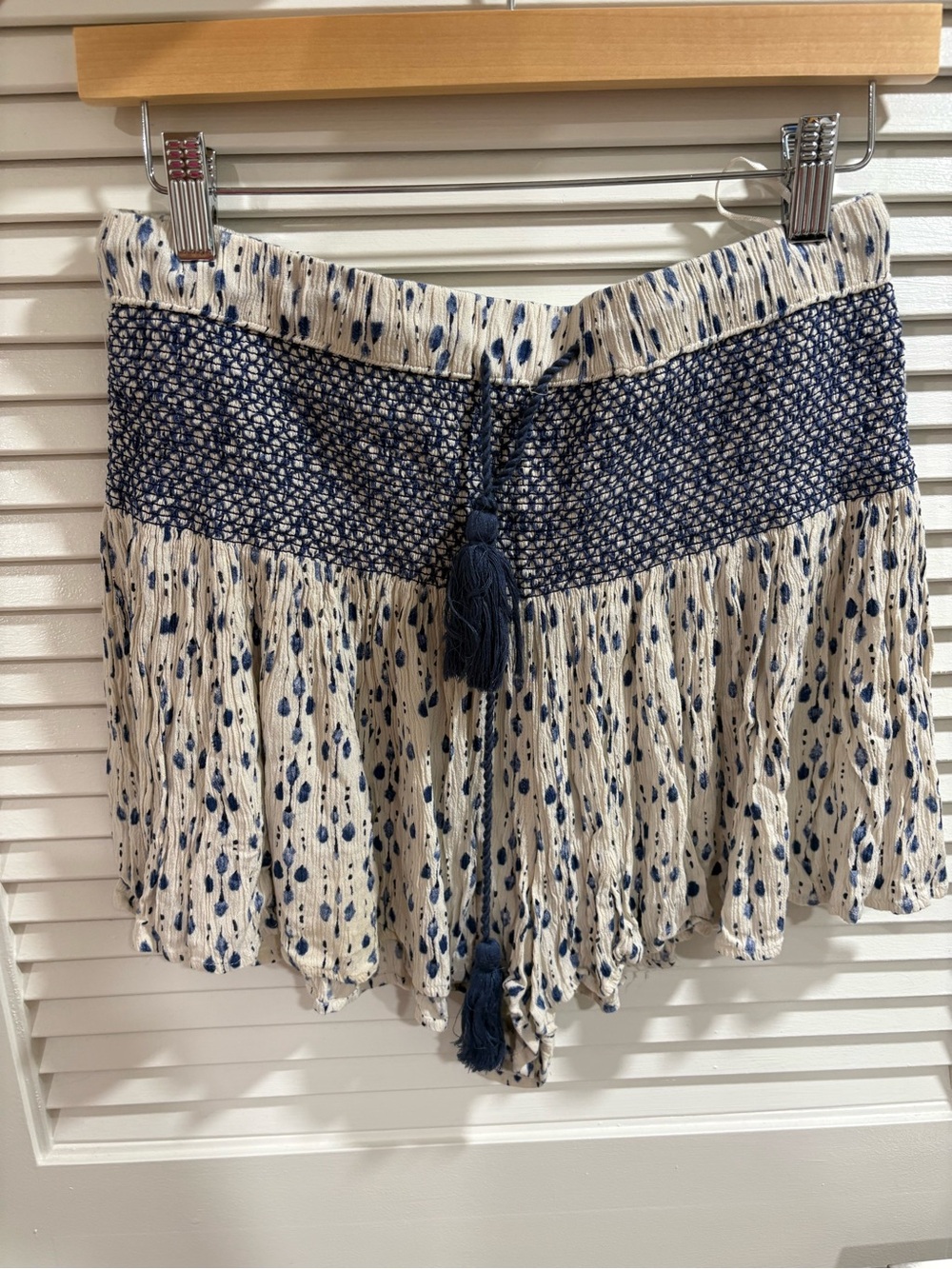 Pull&Bear Cream and Navy Printed Smocked Waist Skirt